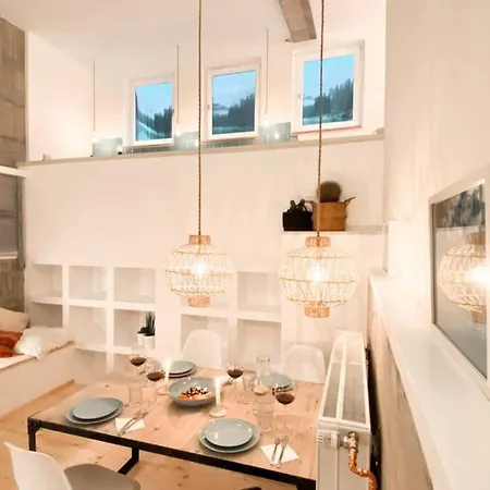 Pool-loft: Wandern, Erholen & Sauna Siebengebirge Erpel