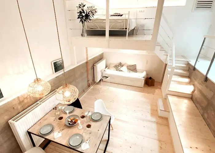 Pool-loft: Wandern, Erholen & Sauna Siebengebirge Appartement